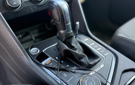 Volkswagen Tiguan II, 2017 год, 2 150 000 рублей, 14 фотография