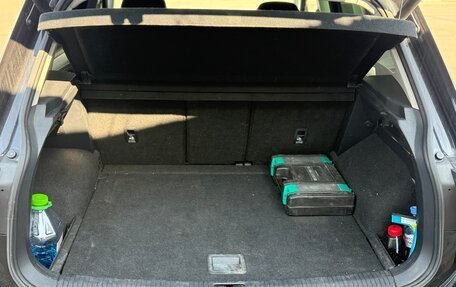 Volkswagen Tiguan II, 2017 год, 2 150 000 рублей, 19 фотография