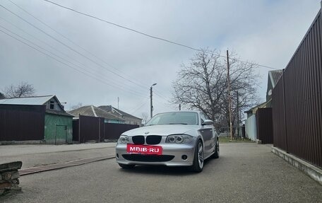 BMW 1 серия, 2005 год, 695 000 рублей, 3 фотография