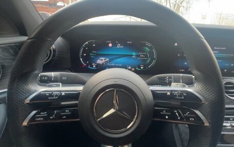 Mercedes-Benz E-Класс, 2020 год, 5 600 000 рублей, 3 фотография