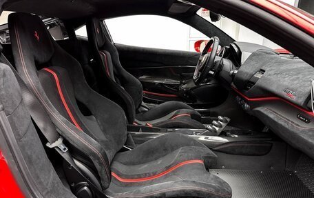 Ferrari 488, 2019 год, 47 970 000 рублей, 21 фотография