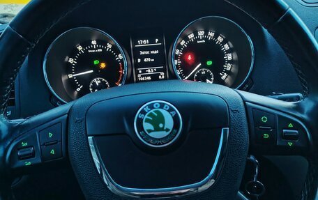 Skoda Yeti I рестайлинг, 2013 год, 975 000 рублей, 2 фотография