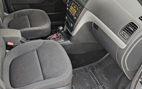 Skoda Yeti I рестайлинг, 2013 год, 975 000 рублей, 17 фотография