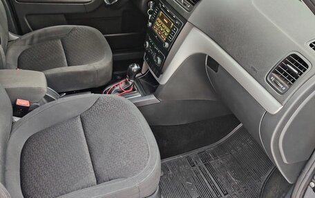 Skoda Yeti I рестайлинг, 2013 год, 975 000 рублей, 30 фотография