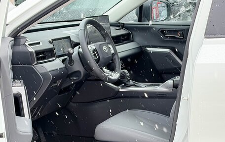 Toyota RAV4, 2025 год, 4 649 000 рублей, 11 фотография