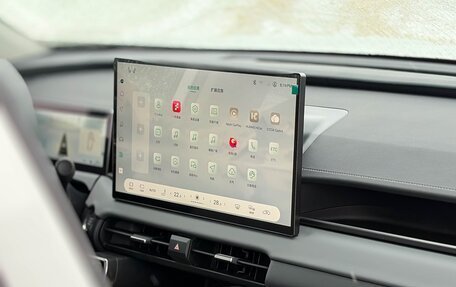 Toyota RAV4, 2025 год, 4 649 000 рублей, 16 фотография