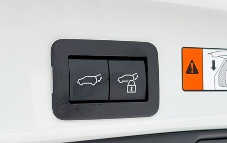 Toyota RAV4, 2025 год, 4 649 000 рублей, 20 фотография