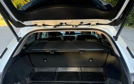 Lexus RX IV рестайлинг, 2017 год, 4 750 000 рублей, 20 фотография