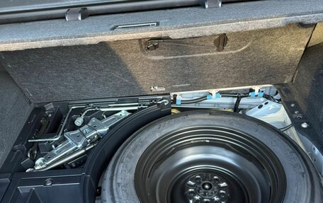 Lexus RX IV рестайлинг, 2017 год, 4 750 000 рублей, 22 фотография