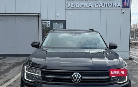 Volkswagen Teramont I, 2024 год, 5 690 000 рублей, 20 фотография