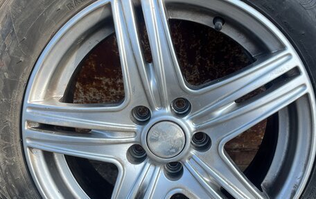 Toyota Ractis II, 2011 год, 950 000 рублей, 16 фотография