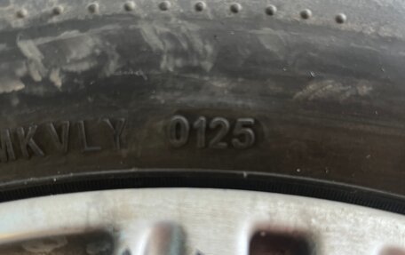 Toyota Ractis II, 2011 год, 950 000 рублей, 19 фотография