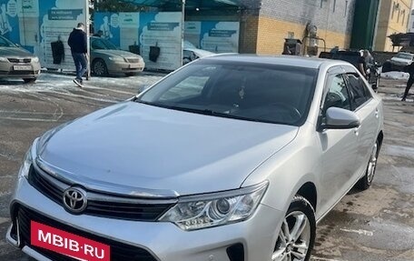 Toyota Camry, 2015 год, 1 750 000 рублей, 3 фотография