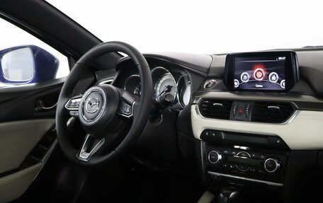 Mazda 6, 2017 год, 1 799 990 рублей, 12 фотография