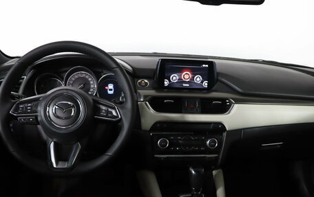 Mazda 6, 2017 год, 1 799 990 рублей, 13 фотография