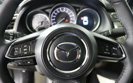 Mazda 6, 2017 год, 1 799 990 рублей, 11 фотография