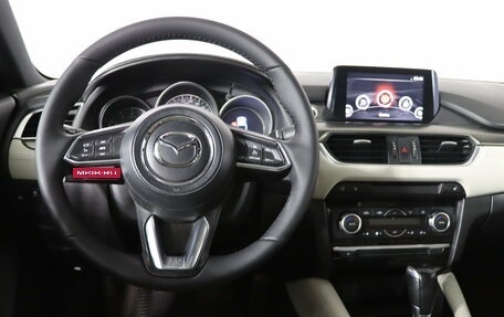 Mazda 6, 2017 год, 1 799 990 рублей, 10 фотография