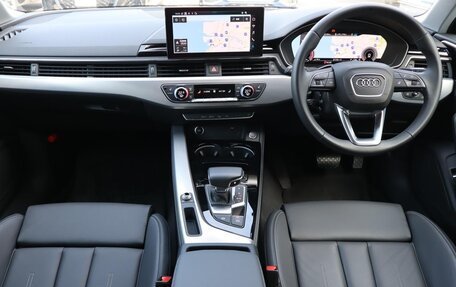 Audi A4, 2021 год, 1 930 000 рублей, 6 фотография