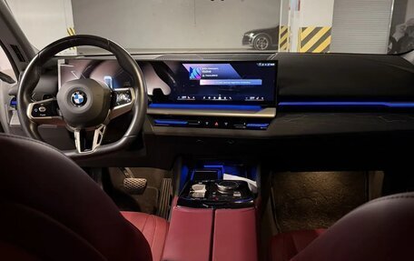 BMW 5 серия, 2024 год, 9 600 000 рублей, 10 фотография