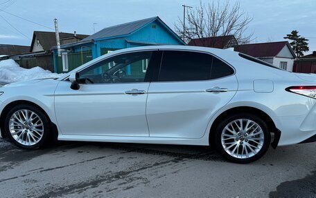 Toyota Camry, 2019 год, 3 300 000 рублей, 3 фотография