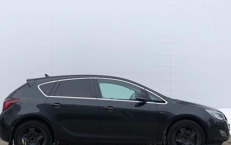 Opel Astra J, 2011 год, 580 000 рублей, 4 фотография