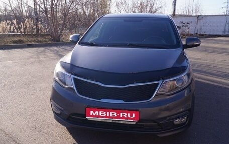 KIA Rio III рестайлинг, 2016 год, 1 075 000 рублей, 1 фотография