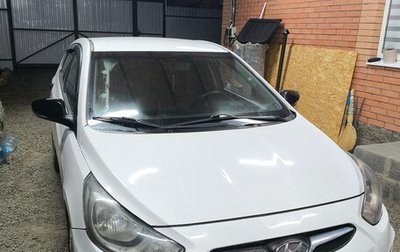 Hyundai Solaris II рестайлинг, 2011 год, 680 000 рублей, 1 фотография