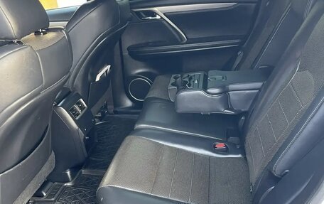 Lexus RX IV рестайлинг, 2017 год, 4 100 000 рублей, 1 фотография