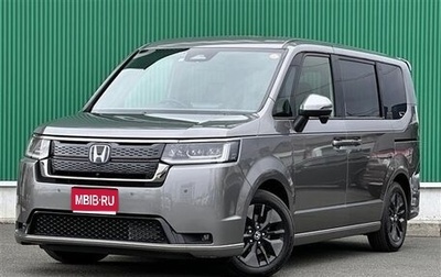 Honda Stepwgn, 2022 год, 2 250 000 рублей, 1 фотография