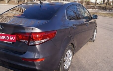 KIA Rio III рестайлинг, 2016 год, 1 075 000 рублей, 5 фотография