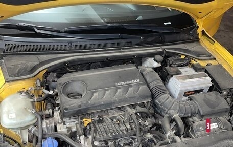 Hyundai Veloster II, 2019 год, 1 650 000 рублей, 2 фотография