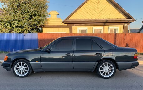 Mercedes-Benz W124, 1990 год, 770 000 рублей, 4 фотография