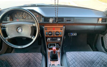 Mercedes-Benz W124, 1990 год, 770 000 рублей, 12 фотография