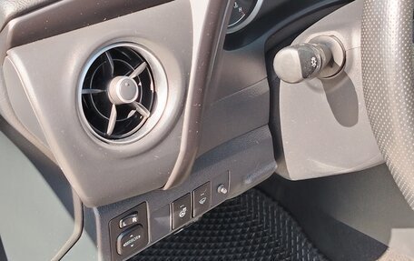 Toyota Corolla, 2018 год, 1 799 999 рублей, 18 фотография