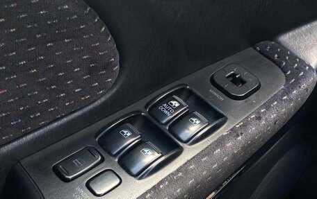 Hyundai Sonata IV рестайлинг, 2004 год, 415 000 рублей, 18 фотография