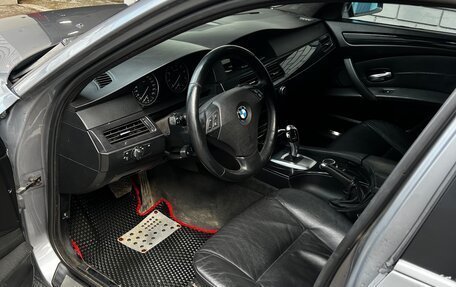 BMW 5 серия, 2007 год, 1 010 000 рублей, 12 фотография