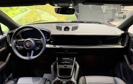 Porsche Cayenne III, 2025 год, 17 370 000 рублей, 28 фотография