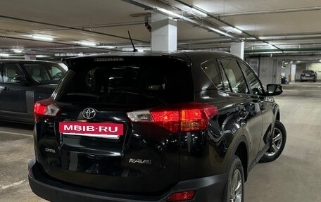 Toyota RAV4, 2015 год, 1 920 000 рублей, 2 фотография