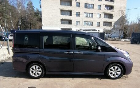 Honda Stepwgn IV, 2015 год, 1 800 000 рублей, 4 фотография