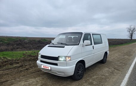Volkswagen Transporter T4, 2001 год, 920 000 рублей, 2 фотография