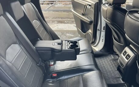 Lexus RX IV рестайлинг, 2017 год, 4 100 000 рублей, 10 фотография