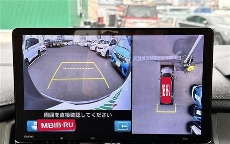 Honda Stepwgn, 2022 год, 2 250 000 рублей, 5 фотография