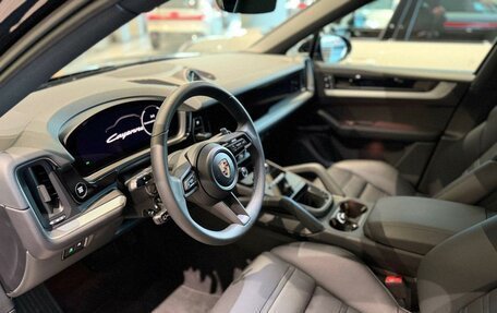 Porsche Cayenne III, 2025 год, 17 370 000 рублей, 12 фотография