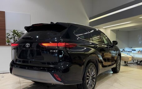 Toyota Highlander, 2026 год, 5 700 000 рублей, 5 фотография