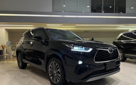 Toyota Highlander, 2026 год, 5 700 000 рублей, 3 фотография