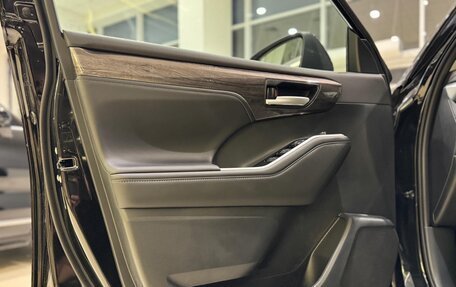 Toyota Highlander, 2026 год, 5 700 000 рублей, 29 фотография