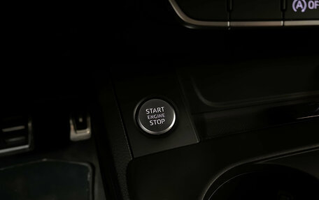 Audi A4, 2019 год, 2 145 000 рублей, 22 фотография