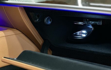 Mercedes-Benz Maybach S-Класс, 2025 год, 50 000 000 рублей, 25 фотография