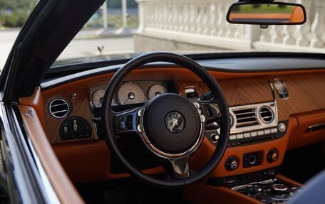 Rolls-Royce Dawn, 2017 год, 27 000 000 рублей, 4 фотография