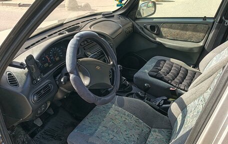 Chevrolet Niva I рестайлинг, 2003 год, 320 000 рублей, 6 фотография